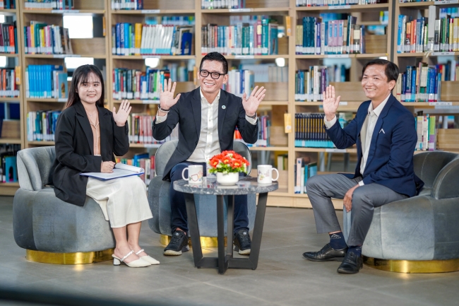 NGK Việt Nam tham dự talkshow Alo Văn Lang