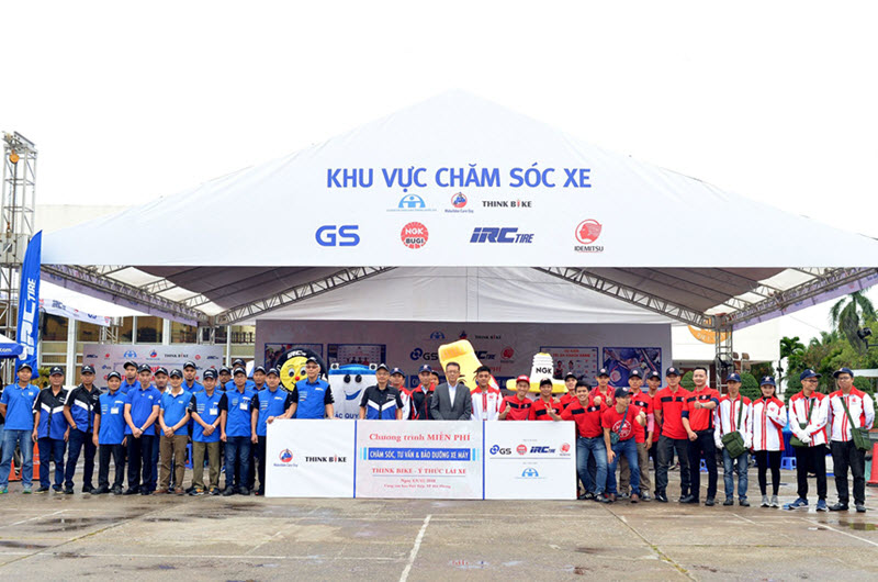 "MOTORBIKE CARE DAY" FOR THE FIRST TIME IN HAI PHONG