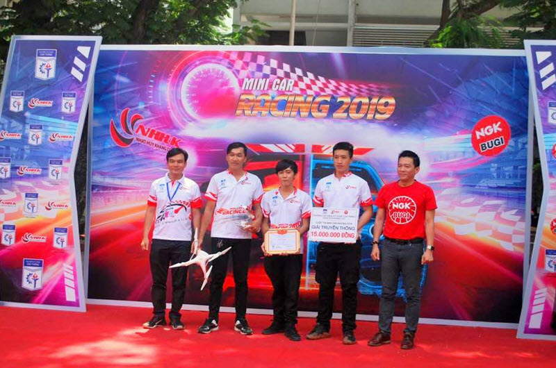 Thể lệ bình chọn đội chiến thắng giải thưởng truyền thông_cuộc thi Mini Car Racing 2022