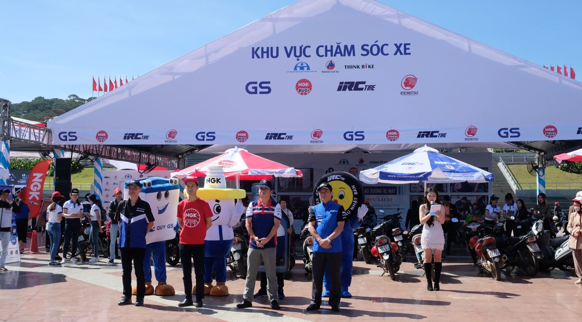 MOTOBIKE CARE DAY 2018 IN DA LAT: COOPERATION FOR THE COMMUNITY
