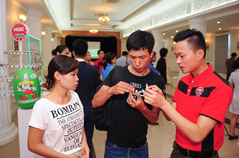 [HANOI - June 2016] NGK SPARK PLUGS FIRST HELD TECHNICAL WORKSHOP IN HANOI