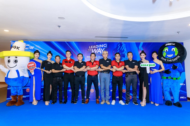 Technical workshop and adventure of bugi ngk "leading the trend" of motorcycle parts in Vietnam