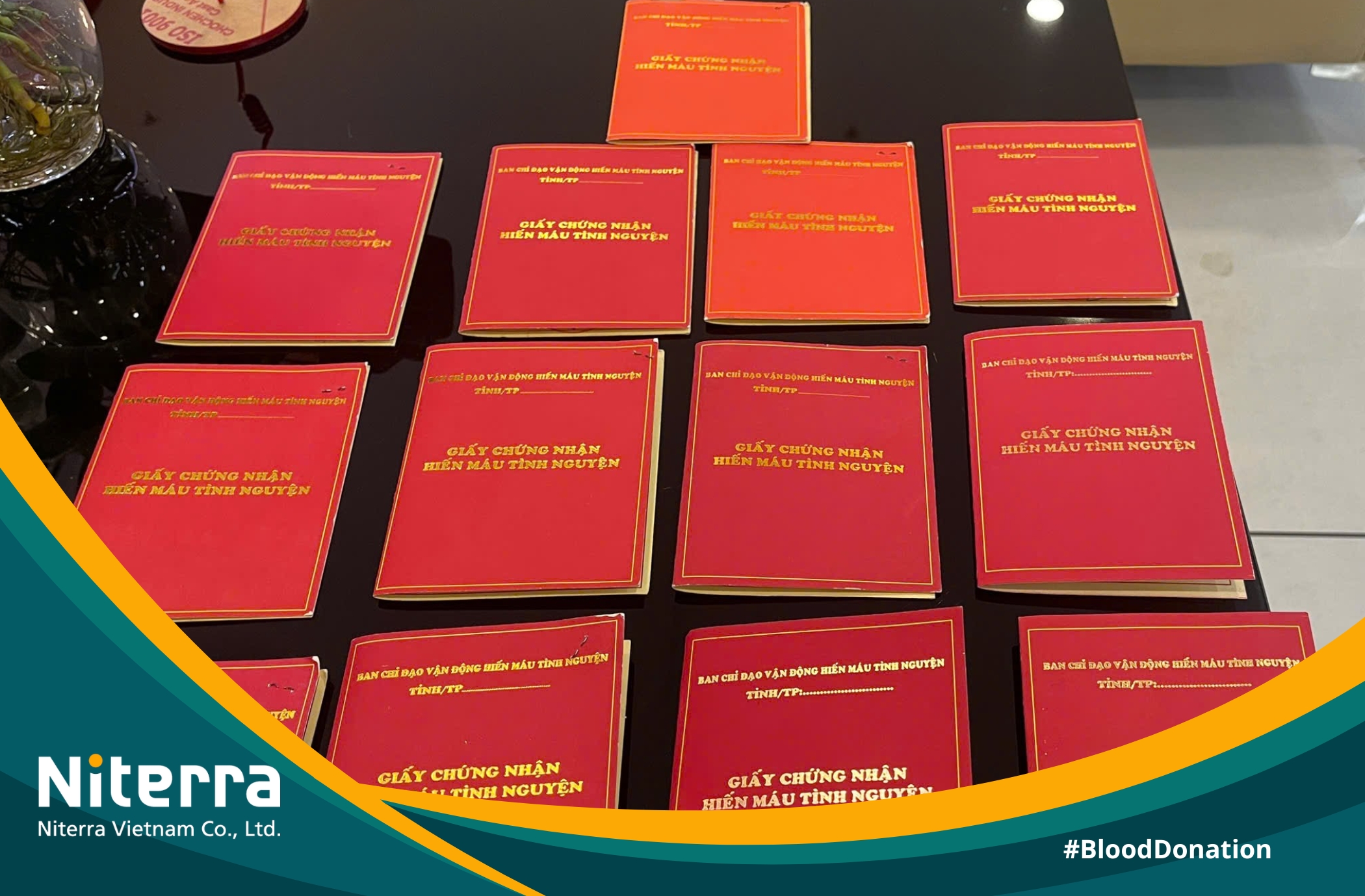 Anh Lê Anh Tuấn tự hào khoe "thành tích" cá nhân sau những lần tình nguyện đi hiến máu của mình